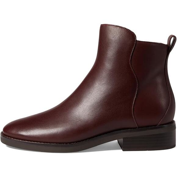 NWT Cole Haan Women's River Chelsea Bootie Ankle Boot, Bloodstone -Size 5.5 - Picture 2 of 5